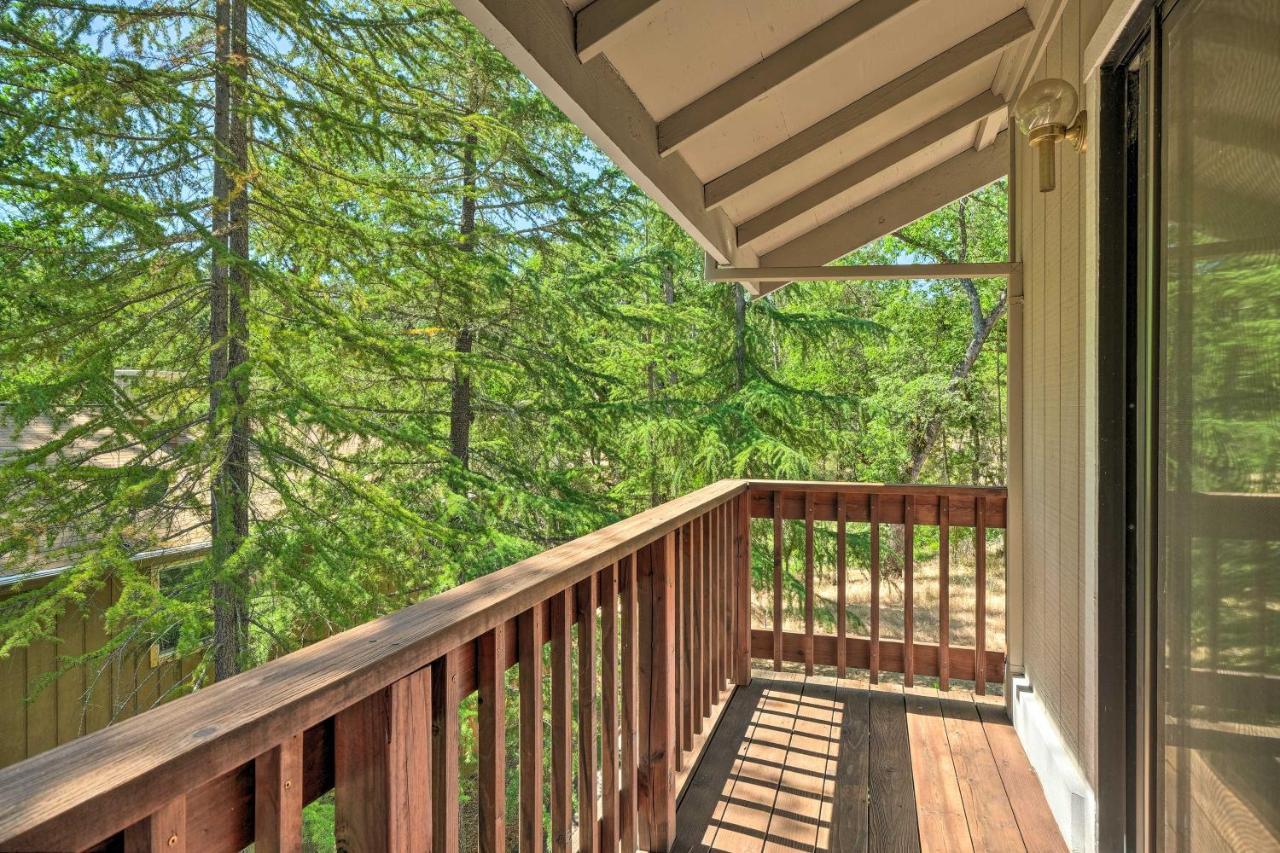 Pine Mountain Lake Haven With Spacious Deck! Groveland Kültér fotó